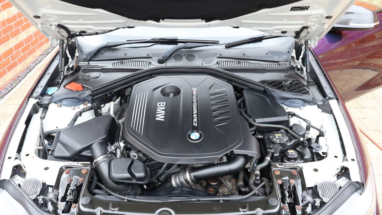 Detailed engine bay - one of the first things a buyer opens