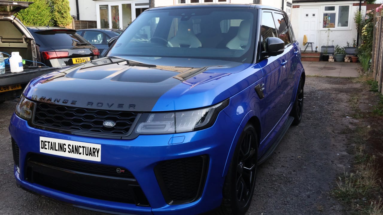 Range Rover Sport SVR paintwork after machine polishing and ceramic coating