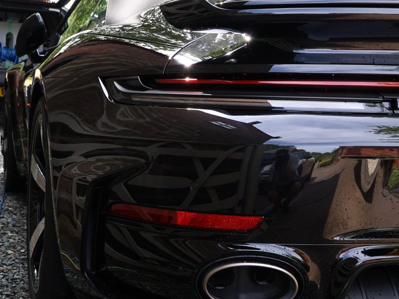 Porsche 911 Turbo rear lights and paint after coating